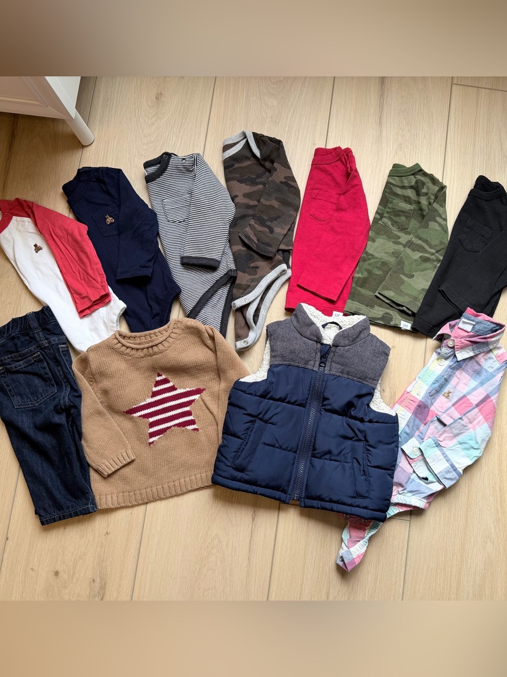 Toddler Boy Gap Clothing Bundle 6-12 Months